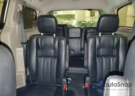 2014 Chrysler Town & Country Touring z USA, uszkodzony, nr VIN 2C4RC1BG2ER225774